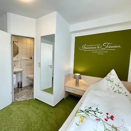 Gaestehaus Schmidt Πανσιόν 3*