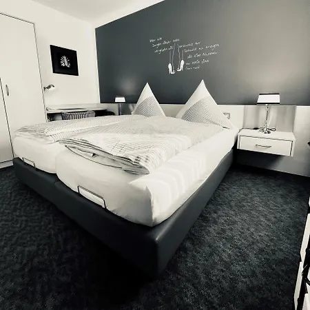 Gaestehaus Schmidt 3*